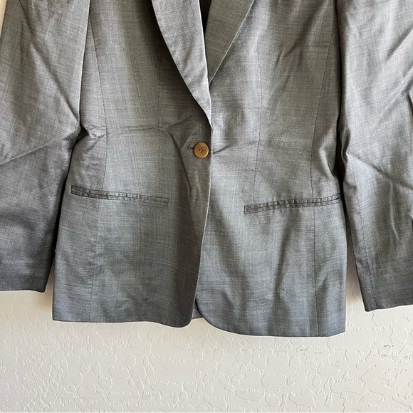 Vintage Giorgio Armani Grey Blazer One Button Front Closure - Picture 8 of 9
